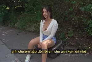 ?? [Không kiểm duyệt] Một cô gái 22 tuổi thực sự hoang dã và háo sắc. Cô ấy đã mua hai quả cà tím ở siêu thị và bắt đầu ăn mà không cần nấu khi về nhà. Cả hai lỗ đều mở!